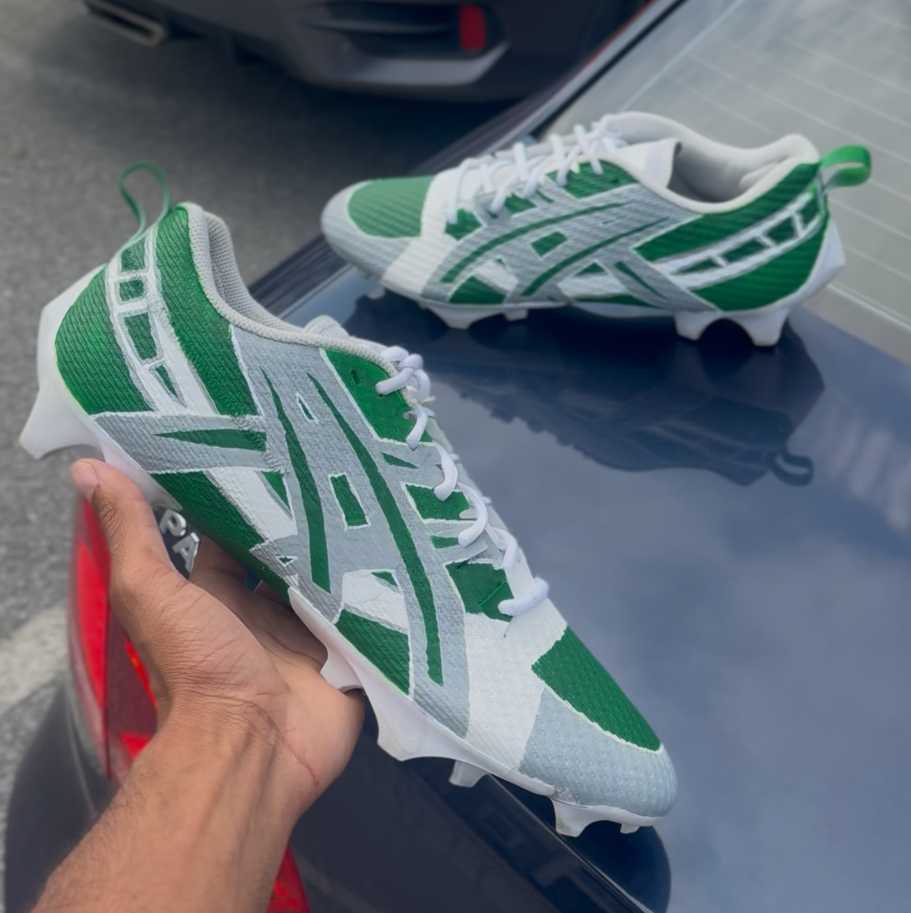 Asick Cleats
